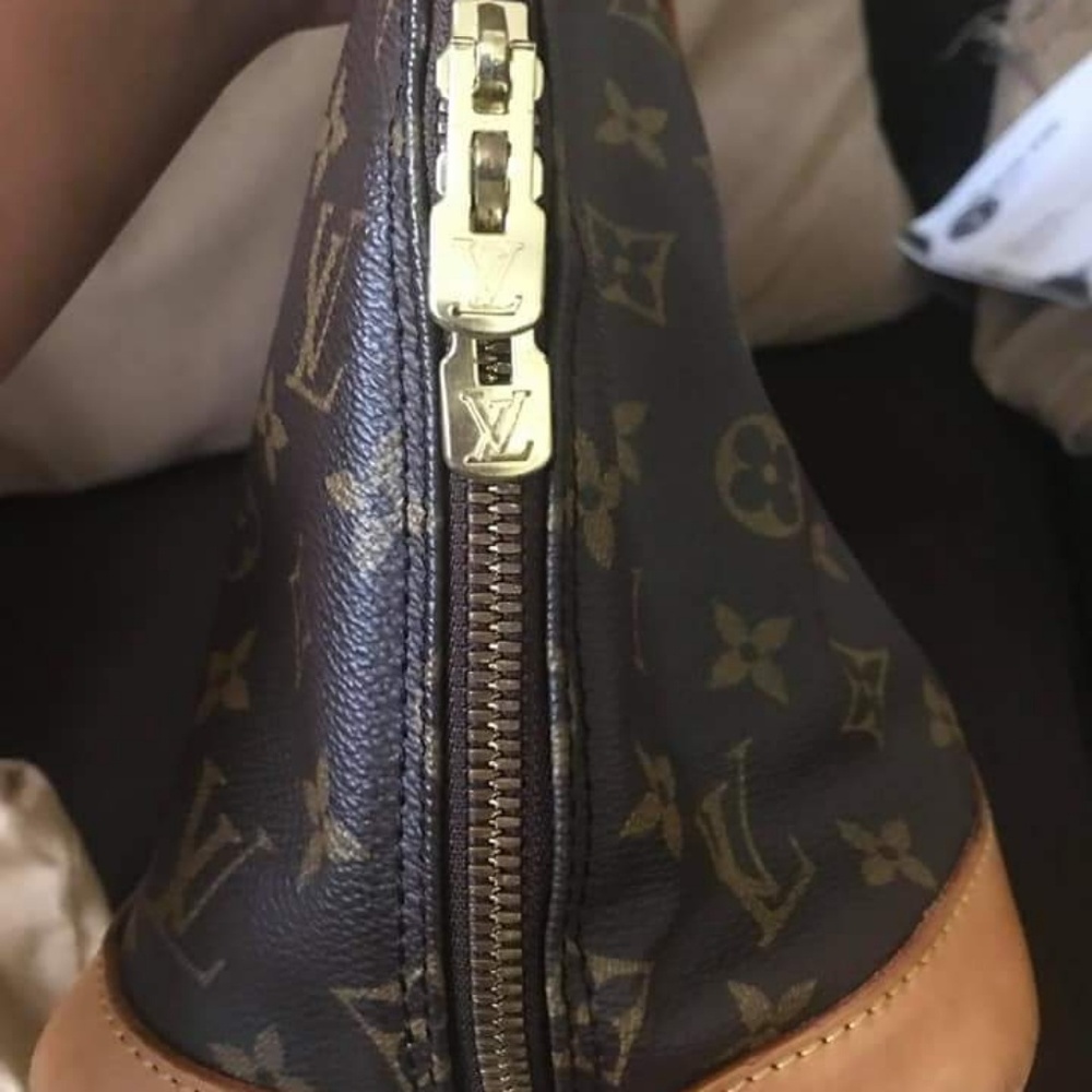 Handbag - Picture 4 of 4